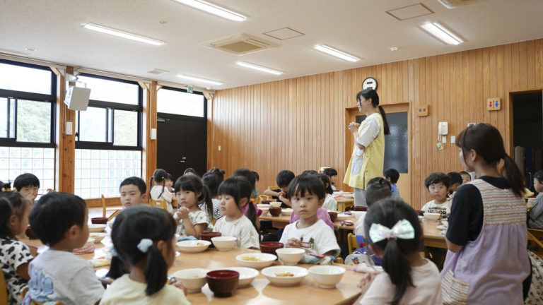 第一光の子保育園、給食